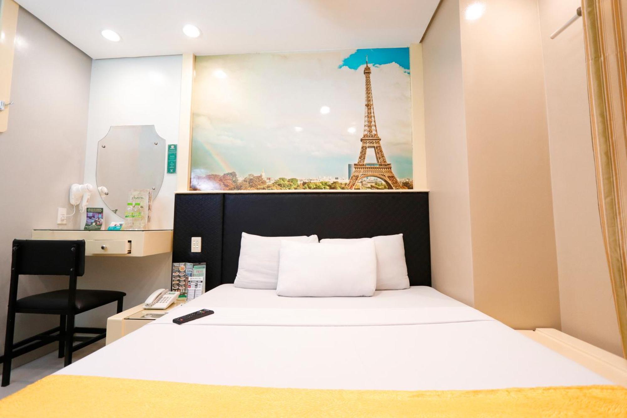 Eurotel Las Piñas Luaran gambar